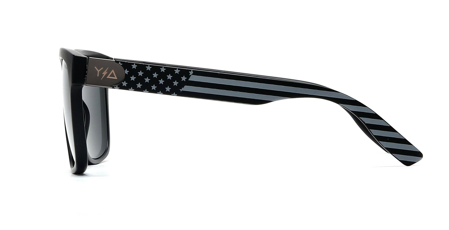 Z87 Madhook 2.0: MERICA POLARIZED