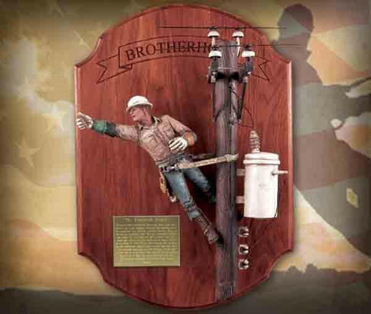 Lineman Statue BROTHERHOOD LINEMAN – HANDPAINTED MG 2275